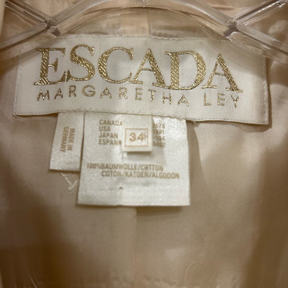 Escada Jacket, Short Sleeve, Button Front, Front Patch Pockets, Cream, Sz 6 / 36 - Picture 3 of 15